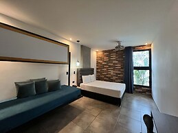 Hotel Appartments Con Piscina