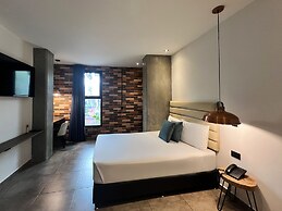 Hotel Appartments Con Piscina
