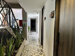 Hotel Appartments Con Piscina