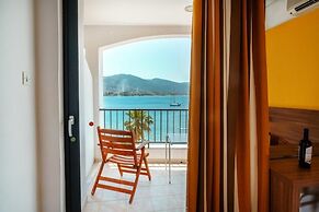 HOTEL PAVLOU