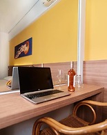 HOTEL PAVLOU