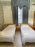 Hotel Otkirbek