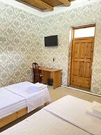 Hotel Otkirbek