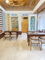 Hotel Otkirbek
