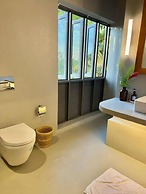 Niketh Villa Komari Arugambay