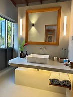 Niketh Villa Komari Arugambay