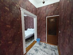 Fayz Guest House