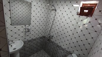 Fayz Guest House