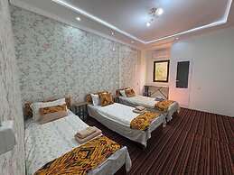 Fayz Guest House