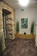 Váralja Home