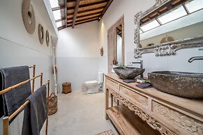 Katak Villa