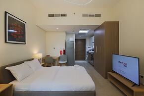 Friendly Studio Apartment With Beautiful Living