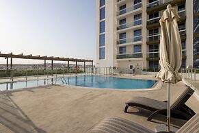 Friendly Studio Apartment With Beautiful Living