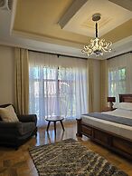 Sprunger Avenue-Tulia Homes