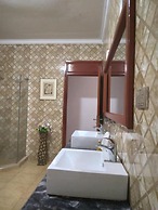 Sprunger Avenue-Tulia Homes