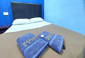 OYO 90937 Tanjak Hotel
