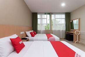 Capital O 89344 Labuan Avenue Hotel