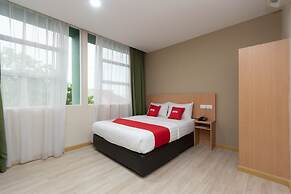 Capital O 89344 Labuan Avenue Hotel