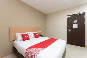 Capital O 89344 Labuan Avenue Hotel