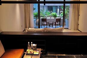Thè HEM Hotel and Apartment