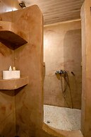 Lykovrisi guest house