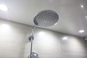Hotel Springs Makuhari Premier