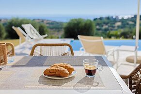 Nikiti Dream Villas