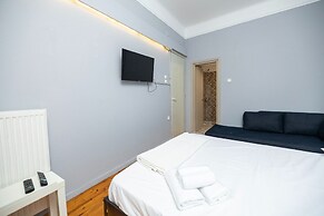 Egnatia Central Spacious 3 Bd Apt