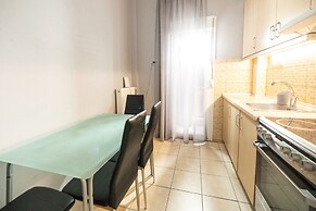Egnatia Central Spacious 3 Bd Apt