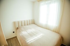 Sirius Lux Apartments