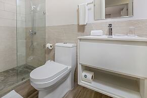 Casco View Apartments