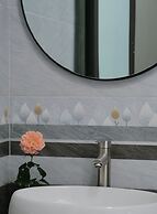 HONEYMOON HOTEL 2