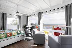 Cliffs Edge Retreat