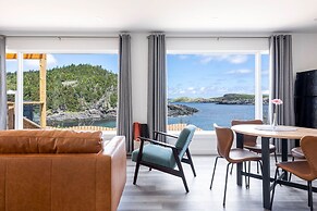 Cliffs Edge Retreat