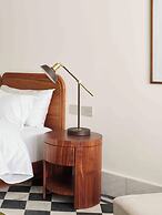 Hotel Dama