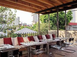 Hotel Dama