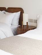 Hotel Dama