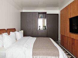 Hotel Dama