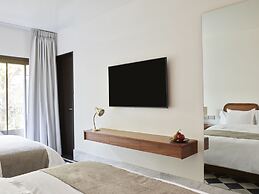 Hotel Dama