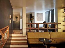 Hotel Dama
