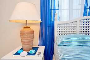 Atlantic Breeze Apartments