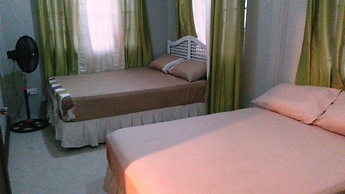 Atlantic Breeze Apartments