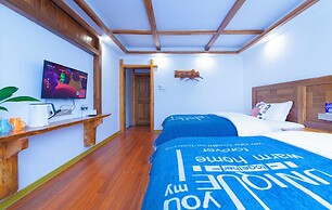 Easy House