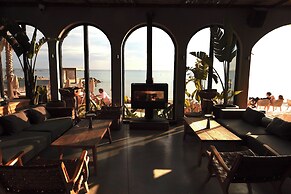 @Before Sunset