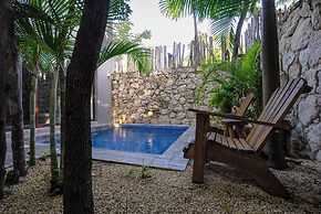 Kuun Taak Tulum