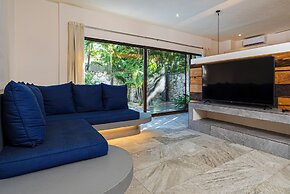 Kuun Taak Tulum