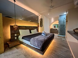 Kuun Taak Tulum
