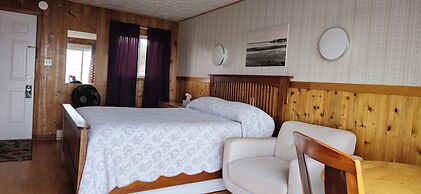 CLIPPER SHIPP BEACH MOTEL