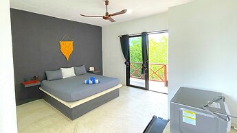 Casa Tekio Holbox by Kin Studios