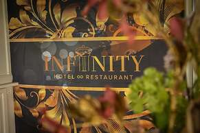 Hotel & Restaurant Infinity